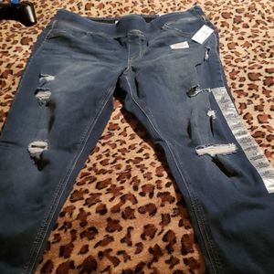 Old Navy Rockstar skinny jeggings size 12 jeans